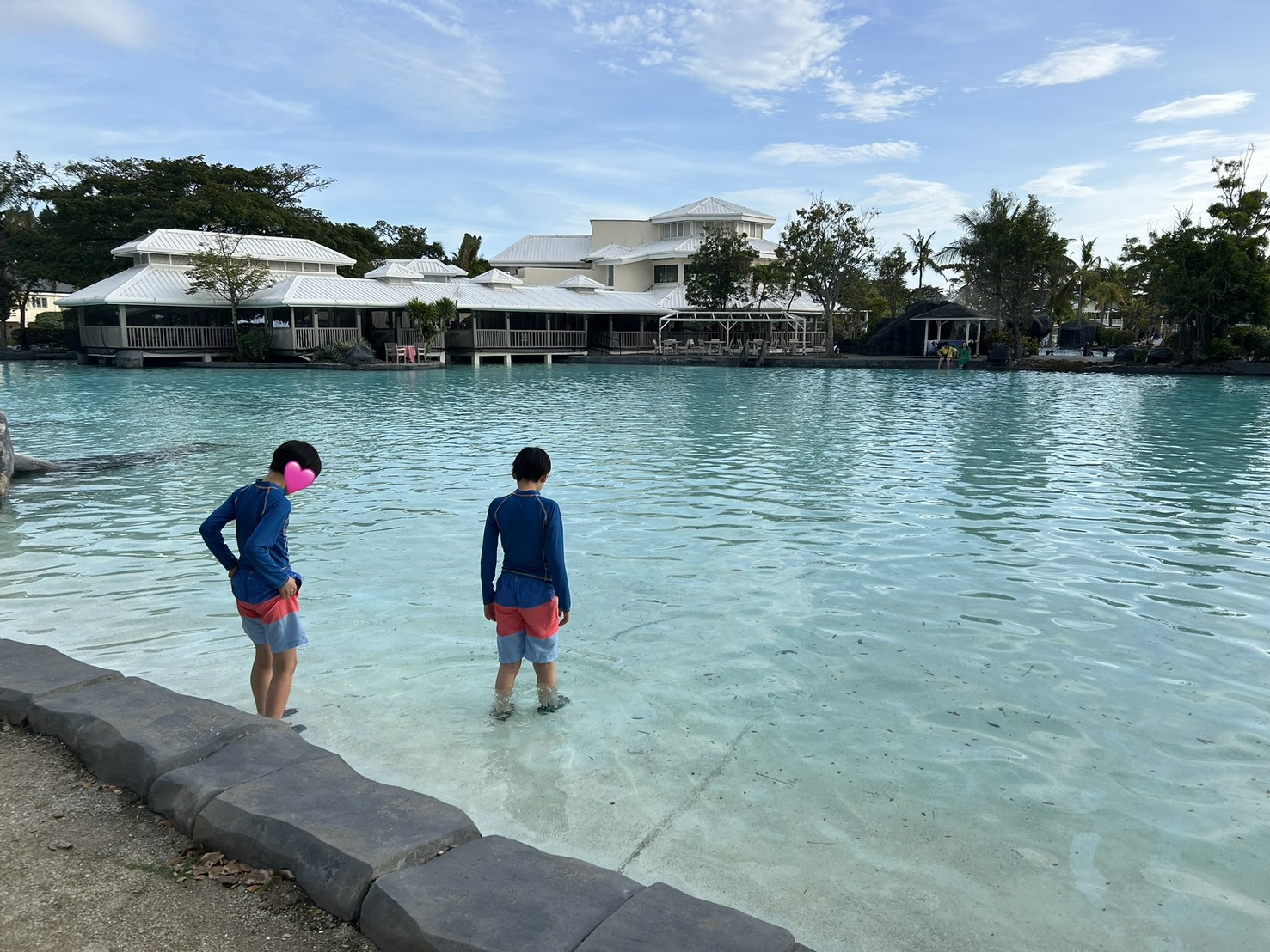 ラグーンサイドルームからラグーンへ直結