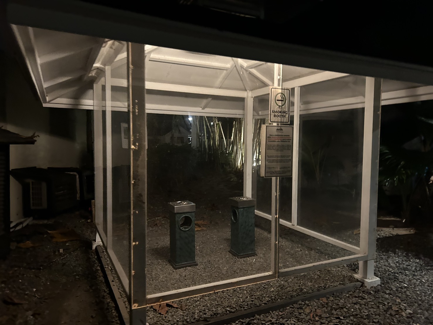 プランテーションベイの喫煙エリア